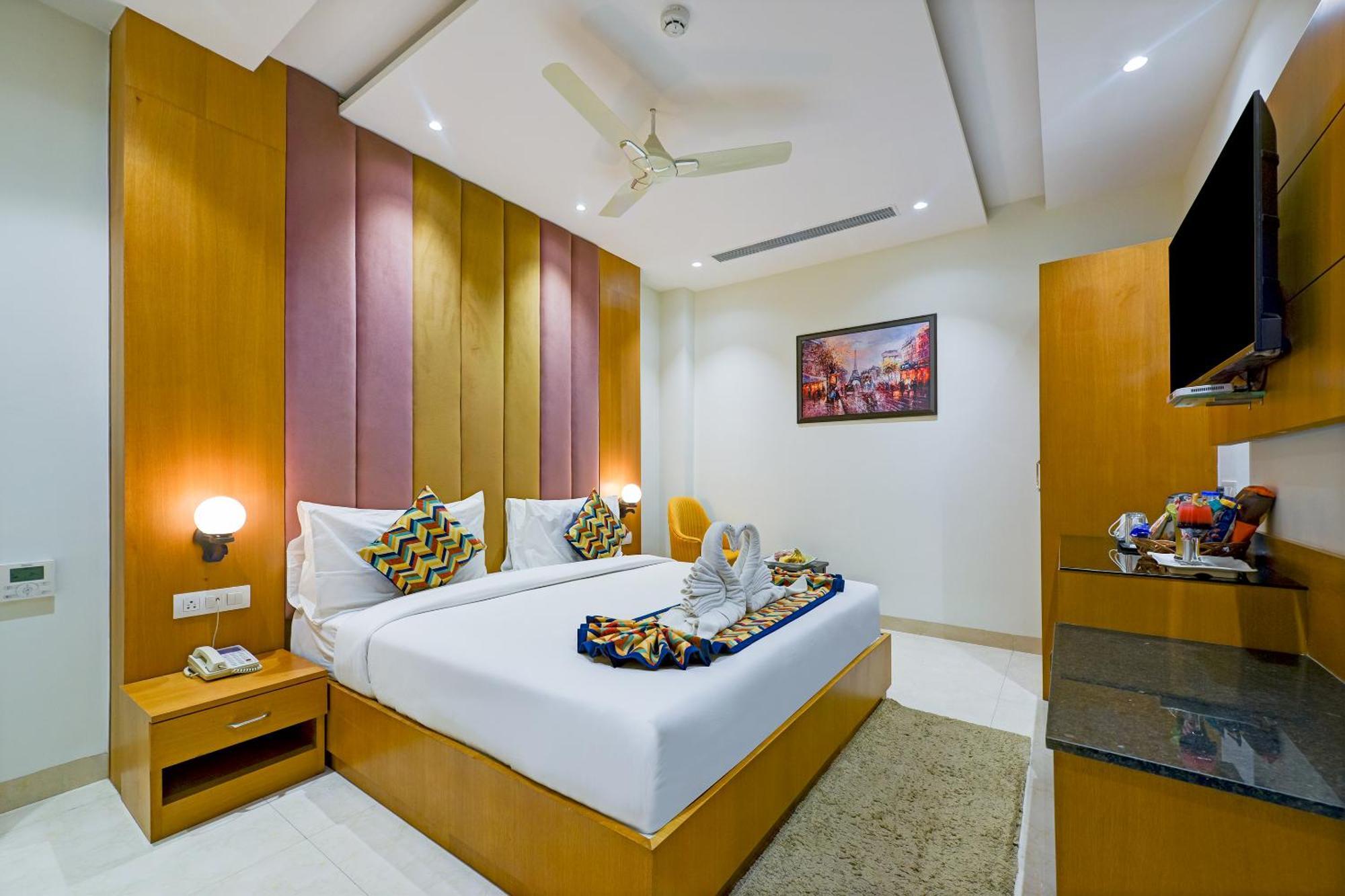 Classio Royale By Io Hotels Near Golden Temple Amritsar Extérieur photo